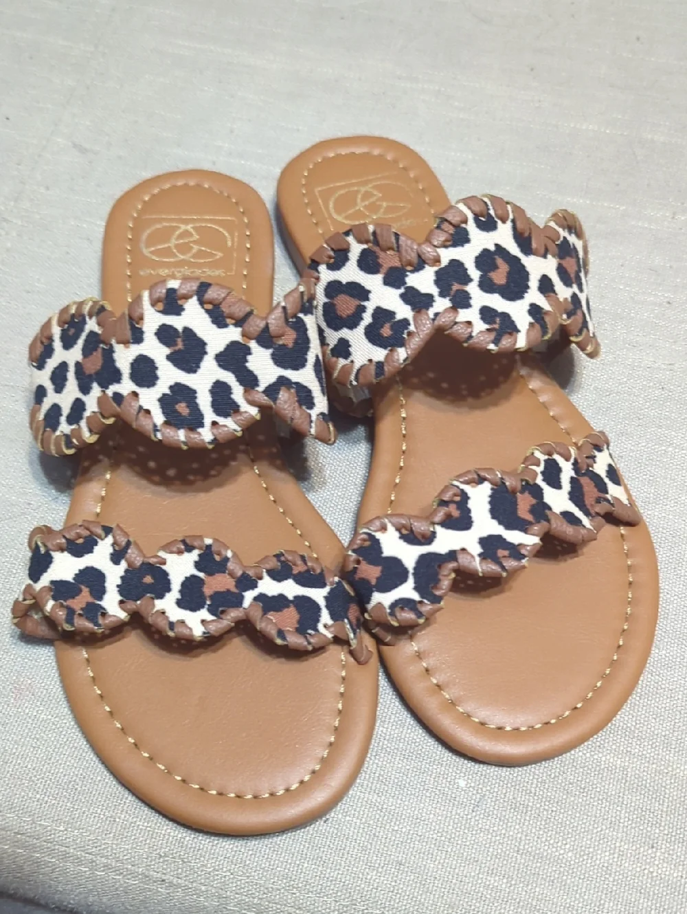 EvergladesMimi 10 Double Strap Leopard Multi-color Sandals‎